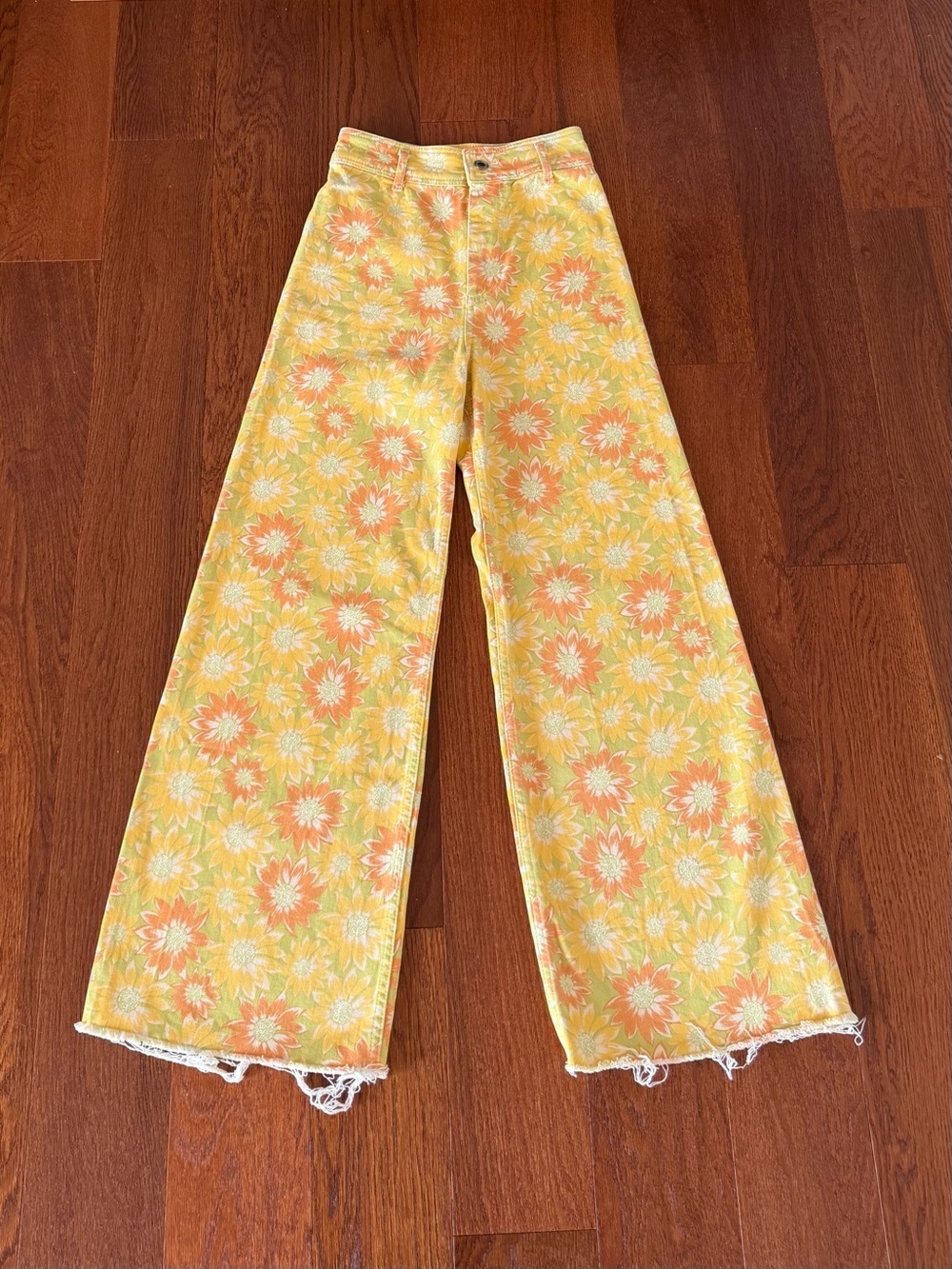 Zara Marine Straight Wide-Leg Jeans Sunflower Daisy Print size 2